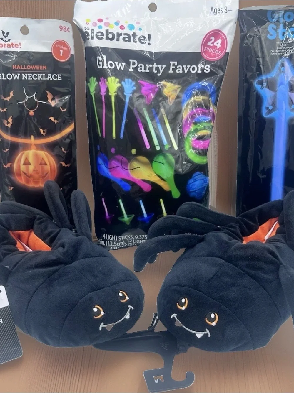 Celebrate Halloween Kids Black Spider Critter Slippers M (11-12) & Glow Toy Lot